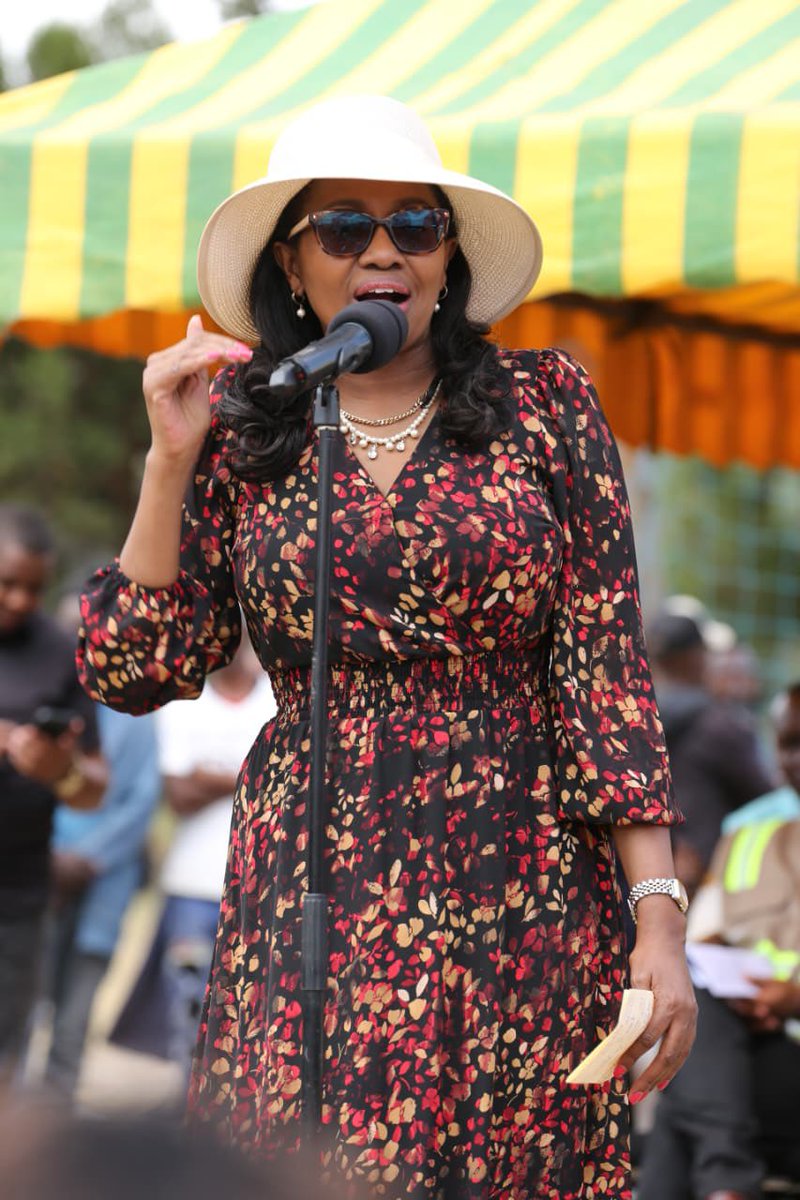 susankihika's tweet photo. We are scaling up vocational training education in Nakuru to equip thousands of young people with practical skills that will enable them to engage in sustainable income-generating activities.

During my tour of Muteithia Polytechnic in Muteithia area, Biashara Ward, I was impressed by the institution’s efforts to prepare learners to apply their skills for economic benefit upon graduation. The polytechnic offers courses in tailoring, electrical installation, mechanics and beauty therapy. We are providing Sh30,000 in capitation per learner, in addition to bursary support. We intend to expand the range of courses offered at the institution.

In addition to providing fortified uji in all public ECDE centres and employing more teachers, from January, we will begin providing free uniforms to all learners in public ECDE centres. I also inspected water, road, agriculture and trade projects in Biashara Ward. I urged residents to take advantage of low-interest loans available through our Sh100 million Wezesha Fund.

Present were CECs John Kihagi, Zipporah Wambui, Nelson Maara, Stephen Kuria, Michael Kamau and Roselyn Mungai; Chief Officers Joyce Ncece and Samuel Ndegwa; and MCAs Elijah Mwaura and Francis Kuria.