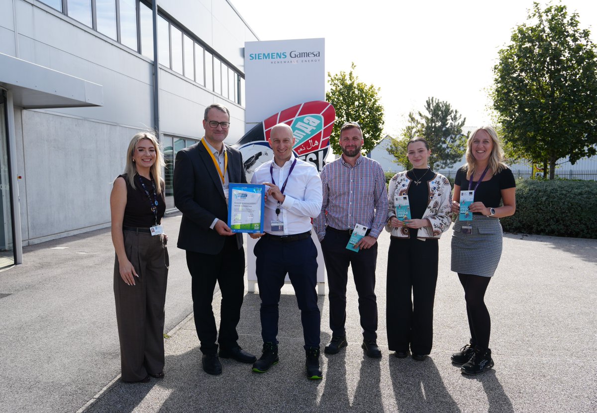 travel_hull's tweet photo. Congratulations to @SiemensGamesa on securing a Good Travel Plan Award from @TeamModeshift 👏 

Read all about what the company has done to support active and sustainable travel options for its workforce in #Hull ⤵️ 

🔗 https://t.co/NVi616CdmL https://t.co/Oqn5h8neyS