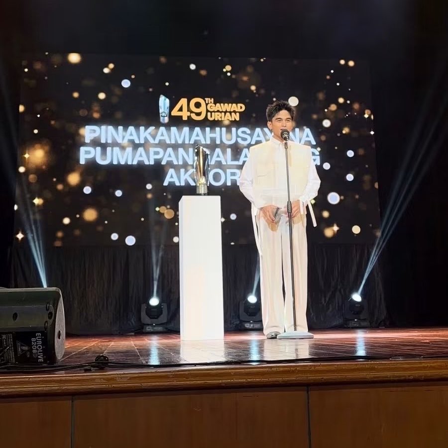 PopPlanet_'s tweet photo. Will Ashley (@willashley05) Takes the ‘Best Supporting Actor’ Award at the 49th Gawad Urian Awards. https://t.co/Xhdgn1E65Y
