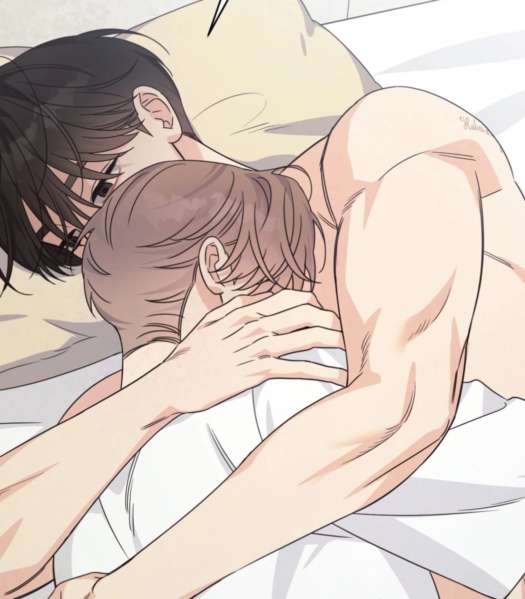 ynnga887's tweet photo. Not Dohyun holding his whole world in his arms w the fear of losing him written all over his eyes :( ... 
I'm not ready for ssn 3😭😭 https://t.co/9klY6AGvnE