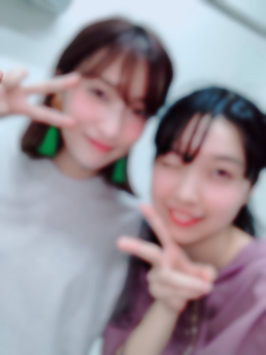JoyceT_0501's tweet photo. ✨🌸とんでもないことに、、、
梅田彩佳先生様にまた振り付けしていただけるなんて、、、！😭

7年前に自分が所属していた花ノ色リミテッドの『ビタスイベリー』と言う曲をリニューアルして���Seiriusのみんなとパフォーマンスできるのも、胸熱案件すぎます🔥

初披露は1️⃣2️⃣日‼️
絶対に来て欲しいです💚 https://t.co/d2MyzwtEC4