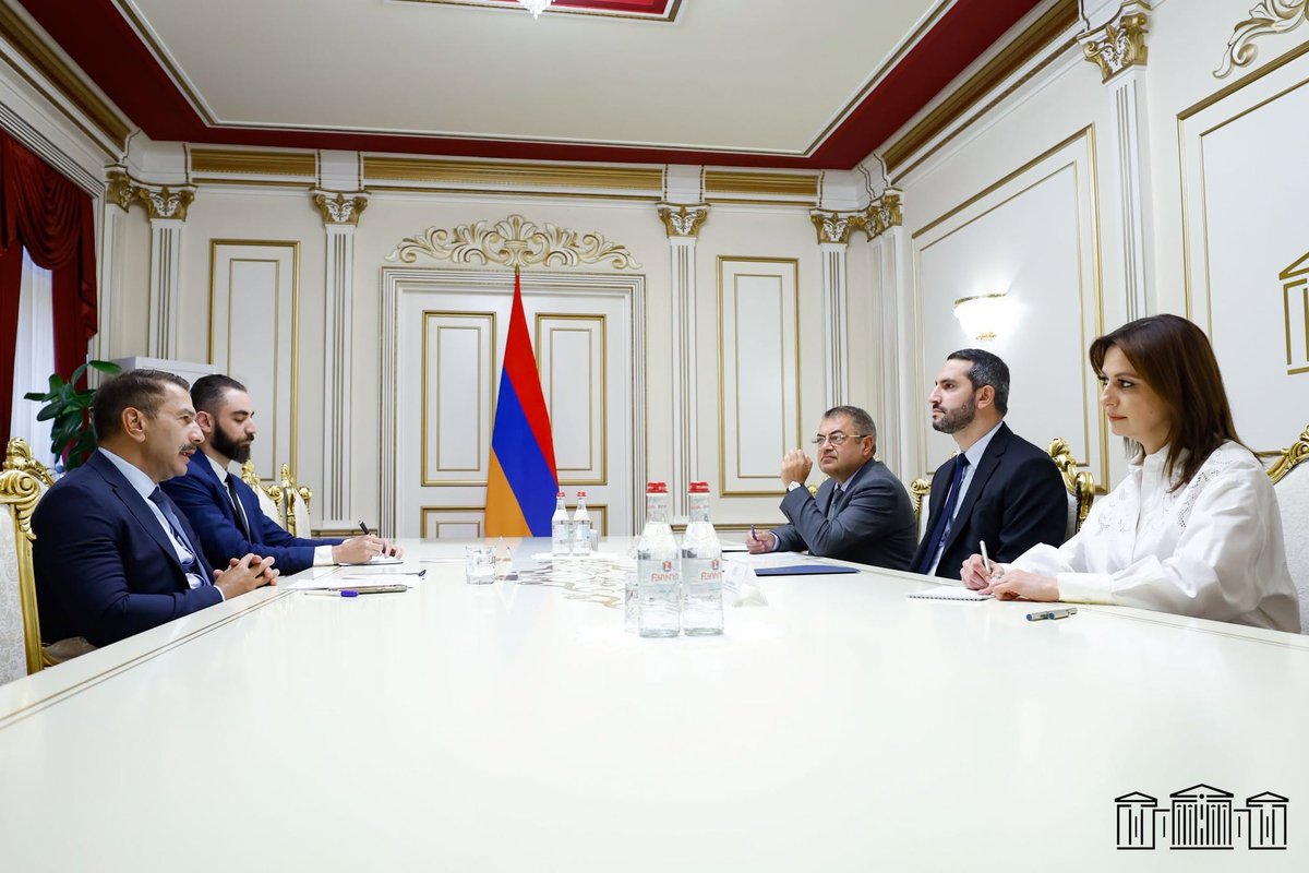 CyprusinArmenia's tweet photo. Ambassador Mavros congratulated Ruben Rubinyan for his recent election as President of the National Assembly.
The meeting focused on bilateral relations, interparliamentary ties, regional cooperation and 🇪🇺-🇦🇲 relations.
@CYParliament
@armparliament
@CyprusMFA
@MFAofArmenia https://t.co/LGpyaVOrq3