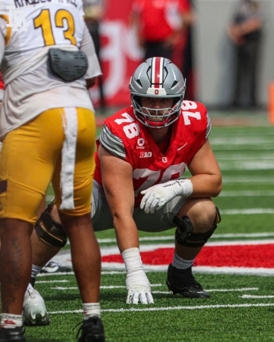 mickdwalker's tweet photo. NEW: Max Riley is the 13th Ohio State freshman to shed his black stripe. He is the first OL from the 2026 class to do it 💪

Lettermen Row has latest on what we're hearing about Riley in Beyond the Black Stripe.

Intel: https://t.co/KliPkxleAb https://t.co/Fzh5Hq97uv