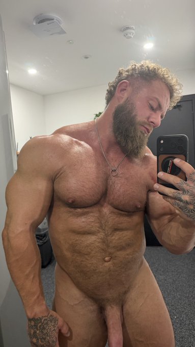 MuscleService's tweet photo. Good morning
💪🍆 @drewalexanderOF https://t.co/UxzzKUi6d0