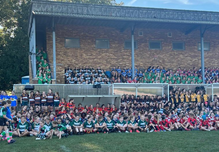 VandalsRFC's tweet photo. GIRLS RUGBY: Valkyries claim first silverware of the new rugby season #GirlsRugby #GirlsInRugby #RugbyFamily #ProudCoaches #ThreeClubsOneTeam #Pitchero
https://t.co/IPQXybAbej https://t.co/AXcBJb7ryk