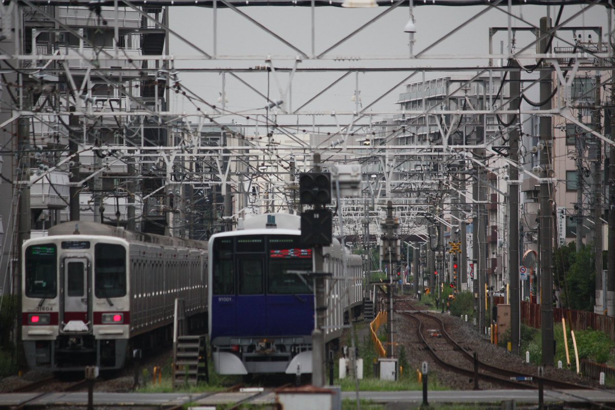taisyo_64's tweet photo. 2026.10.8

東武30000系 31604F+31404F

まさかの30000系の廃車回送が始まってしまいました。本日寄居駅まで回送されたそうです。9000系の方が先だと思っていたのでとてもびっくりです。お疲れ様でした。

#東武東上線
#30000系
#廃車回送 https://t.co/ZROTWpkzrv