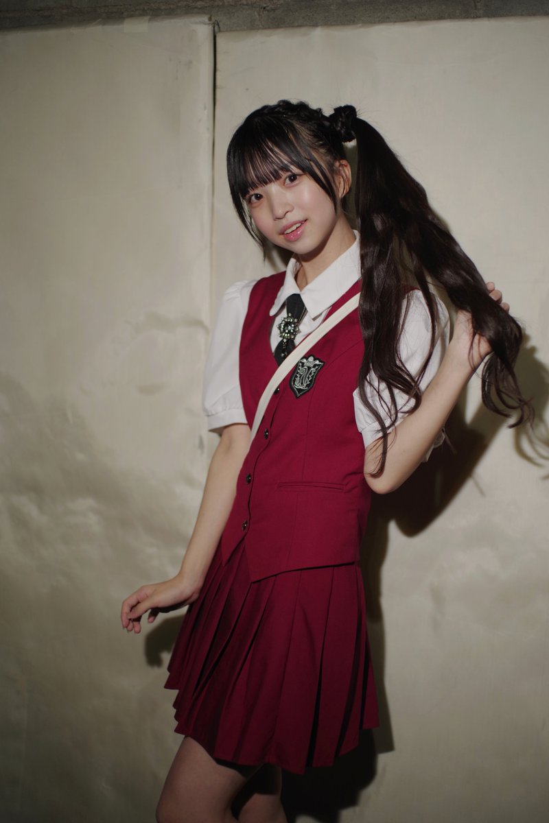 maumow1's tweet photo. 新アイドルグループ、ネオハレーションの月島ういかさん(@uika_NeoHala)。202609、UP-T FESTIVAL mini名古屋 vol.2にて3。可愛すぎ。#月島ういか #ネオハレーション #きらきらういかメラ https://t.co/L89Ja32FcF
