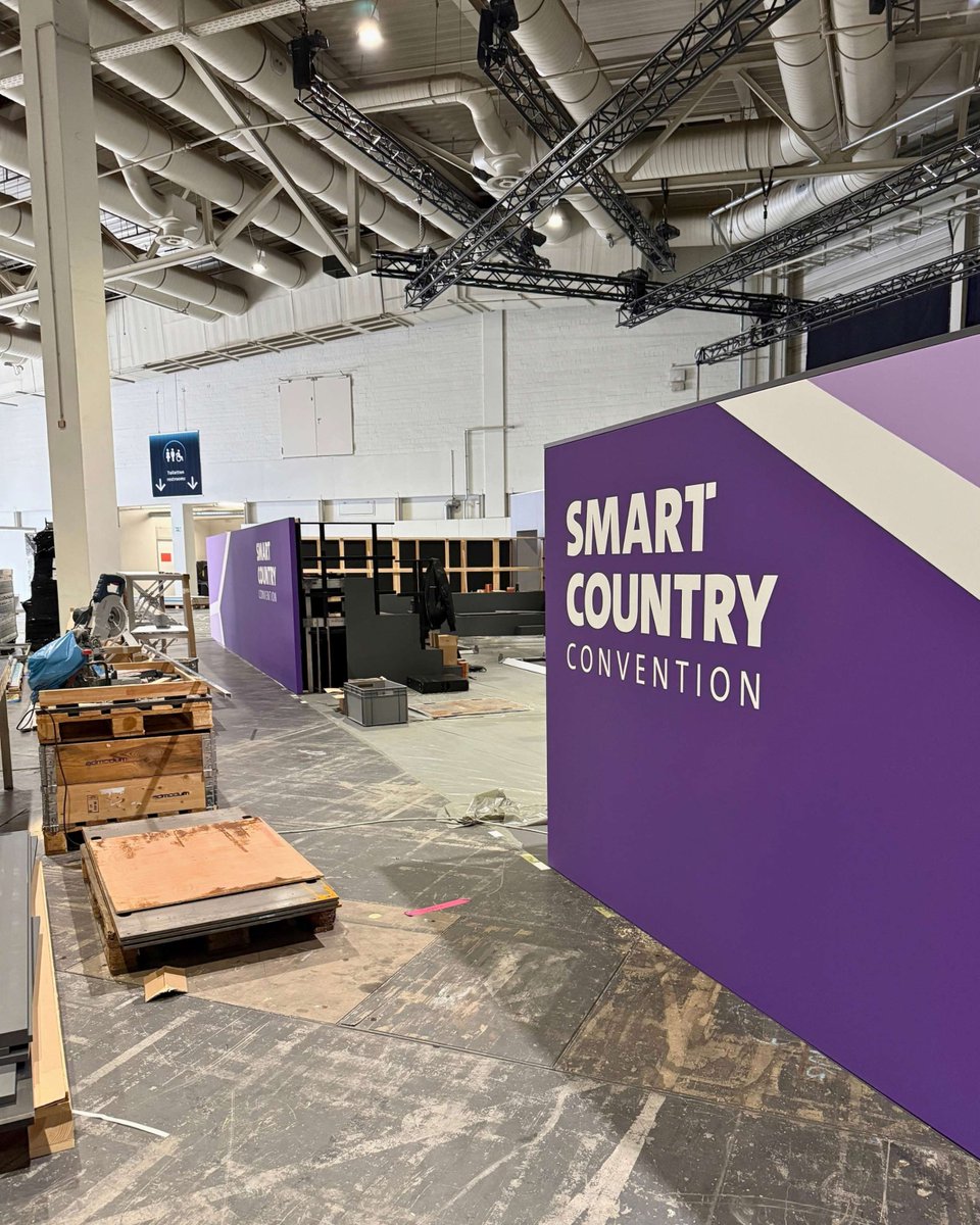 SmartCountryCon tweet picture