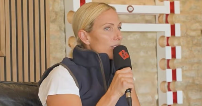 MirrorRoyal's tweet photo. Zara Tindall opens up about her childhood with 'critical' dad Mark Phillips https://t.co/XLjUPdUTB9 https://t.co/FnR6RD3F5G