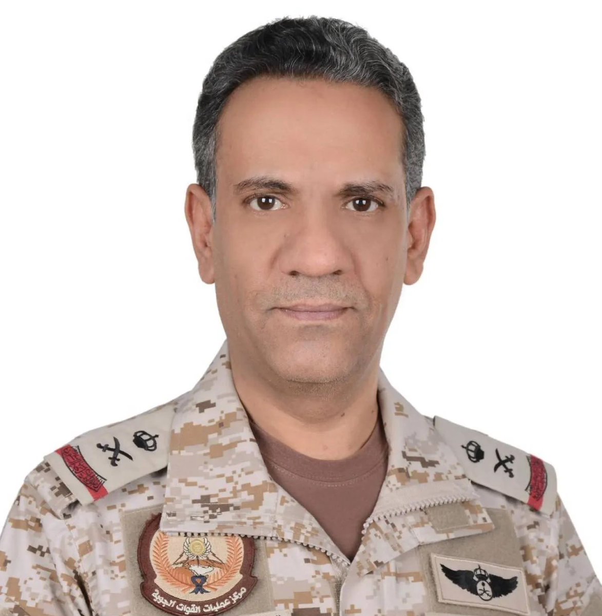 SaudiNews50's tweet photo. عاجل..

أبرز ماجاء في بيان التحالف قبل قليل:

• اعتراض وتدمير صاروخين باليستيين أطلقتهما الميليشيا الحوثية الإرهابية باتجاه الرياض.

• اعتراض وتدمير صاروخ باليستي أطلقته الميليشيا الحوثية الإرهابية باتجاه خميس مشيط.

- https://t.co/syMDACKg2h