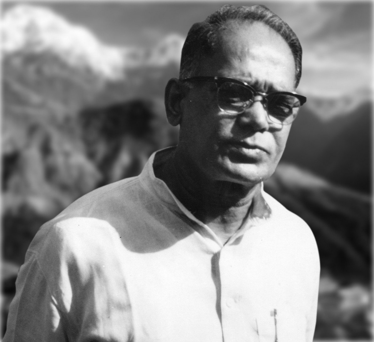 TigerforIndia's tweet photo. महान स्वतंत्रता संग्राम सेनानी, सम्पूर्ण क्रांति के अग्रदूत, "भारत रत्न" लोकनायक जयप्रकाश नारायण जी की पुण्यतिथि पर उन्हें उनके चरणों में शत् शत् नमन। https://t.co/GBI5YAjrSK