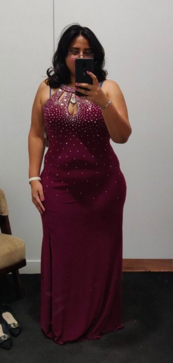 allool200's tweet photo. Take off your bra. https://t.co/PTMq1yjiEs
