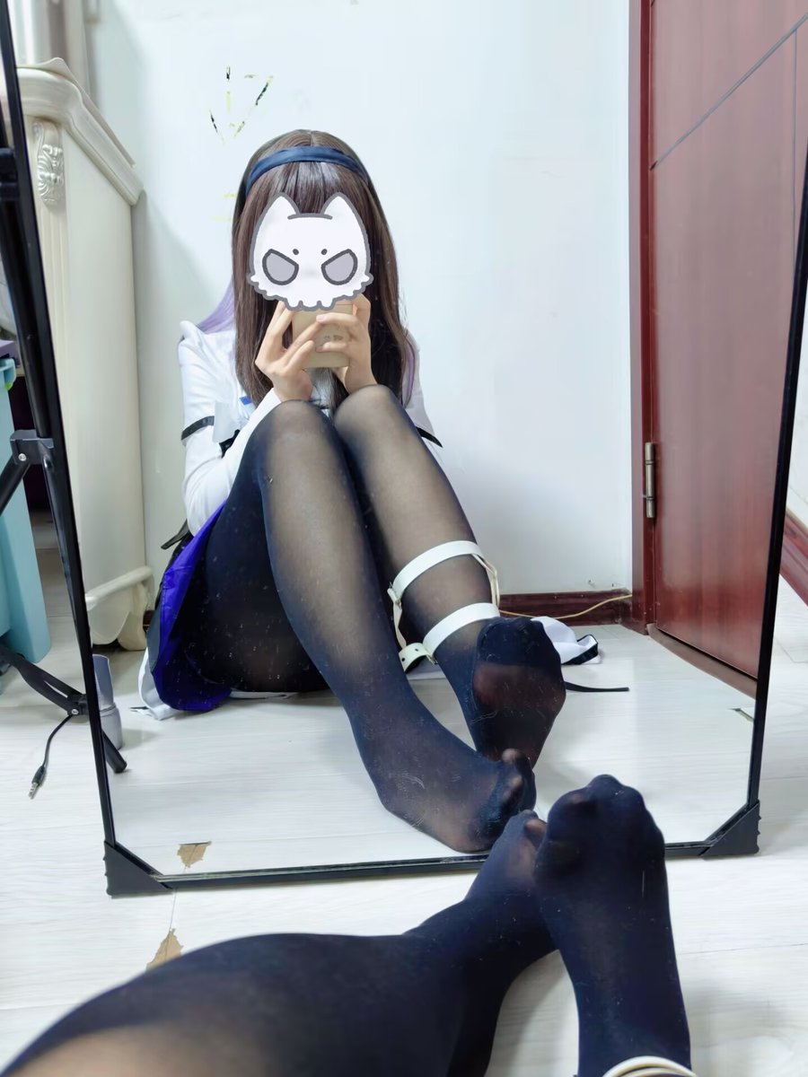 Wunaijiangonly's tweet photo. 雾奶酱来啦 https://t.co/tNJYJCHmuB