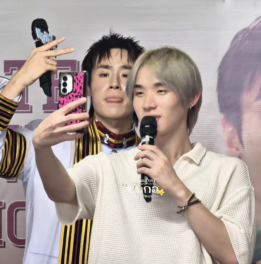 _tttequila's tweet photo. โหมึง ใครเข้าใจ T—T https://t.co/Lhd0HIKIxZ
