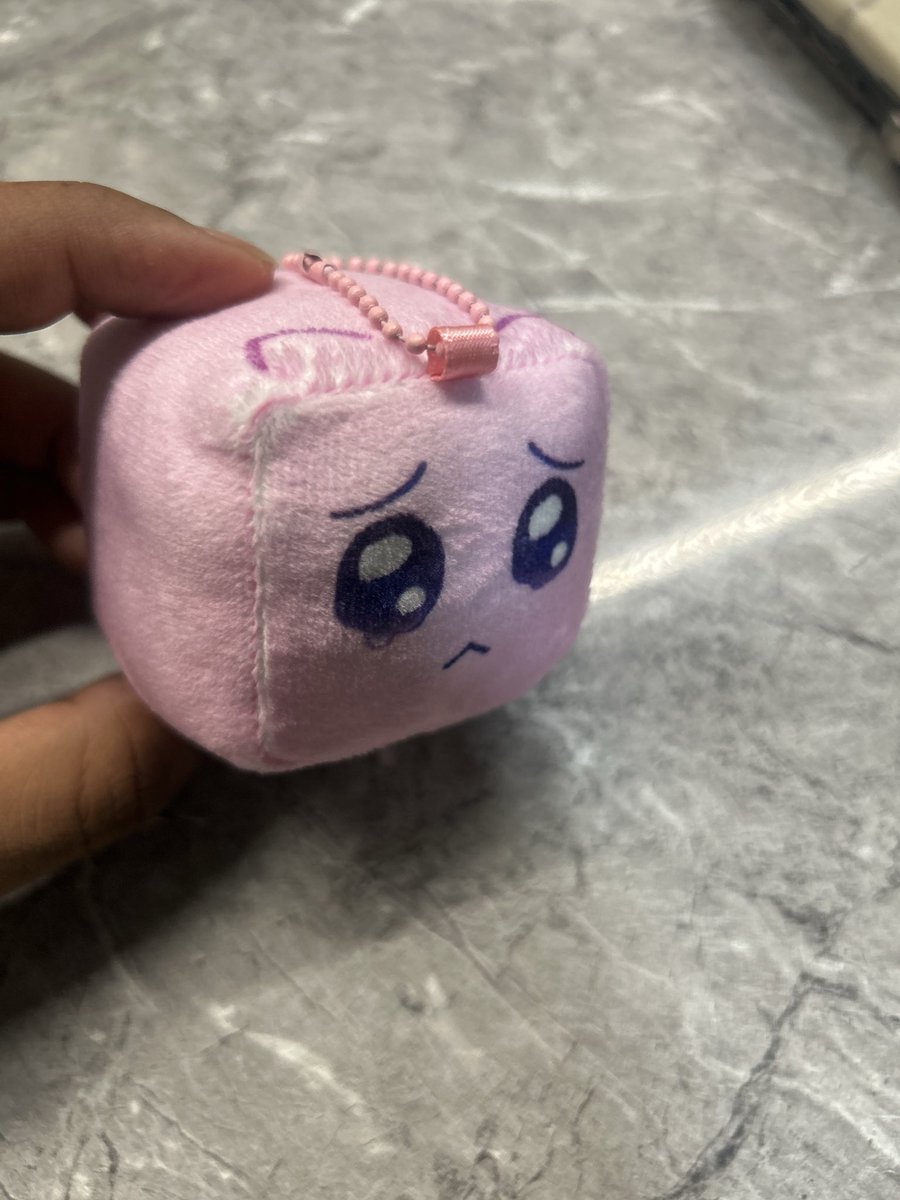 gruffyduffy97's tweet photo. i js turned pchan into a fleshcube https://t.co/BVhkKFBJXF