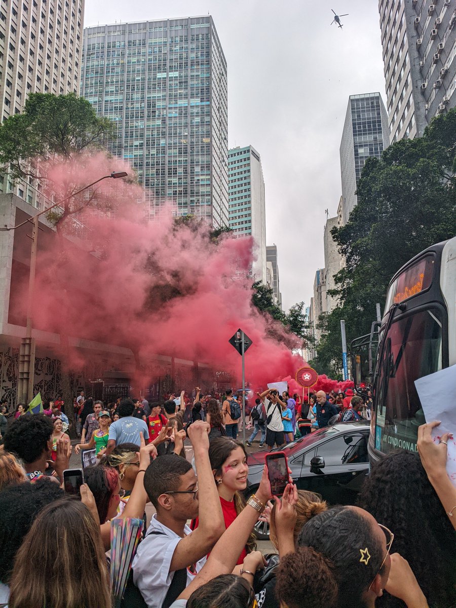 naomerecord8's tweet photo. se esses mesmos alunos tiverem personalidade daqui a alguns anos teremos boas opções no parlamento e na bancada https://t.co/3oouvSRW2v