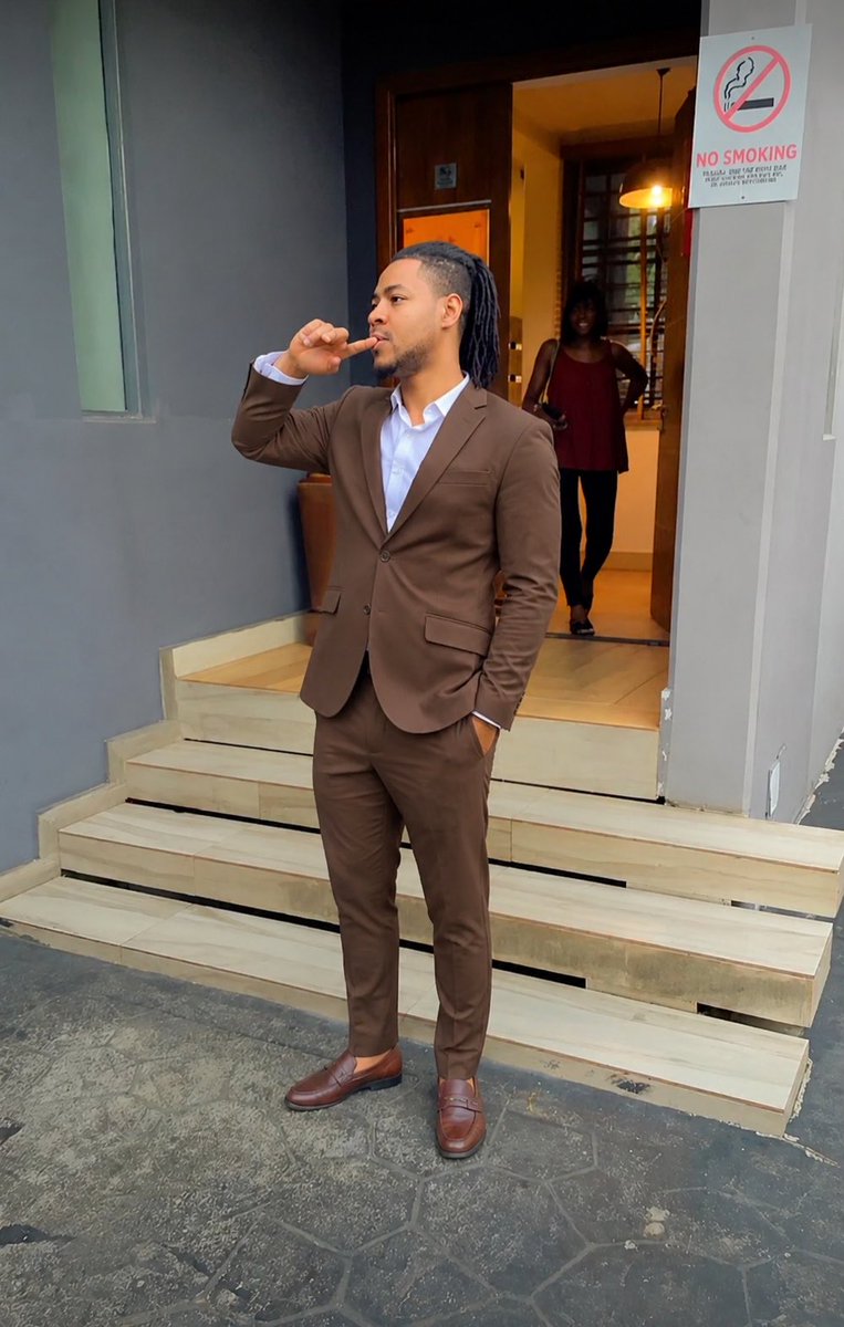 Rghanish's tweet photo. I need 100m to complete my project and u can be the face of your company #GloTalkmastaReloaded
#GuinnessOpenForMore
#EveryCitizenMustCollect
#LasgidiSmoothingCreams
#LagosLifeCBN
#ShebaFaithGamde
#CustomerServiceWeek
#PeakBreakfastCafe
#HallelujahChallenge
#lagoslife https://t.co/Q5t1xoGthj