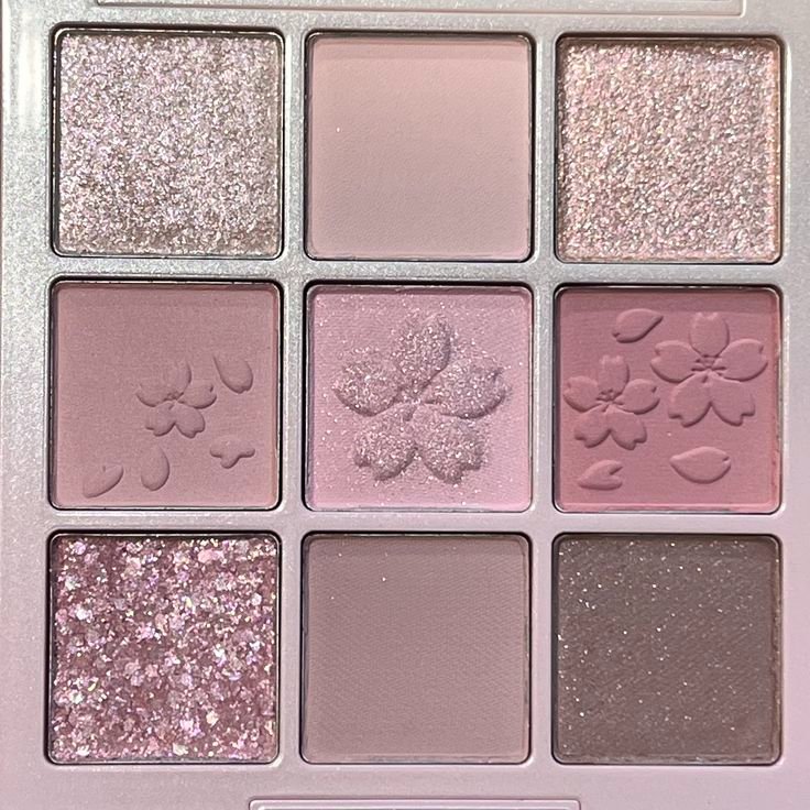 melsfaeriex's tweet photo. how does pinterest see u ?

• pusheen
• eyeshadow
• pattern 
• dessert https://t.co/zfETCudNfm