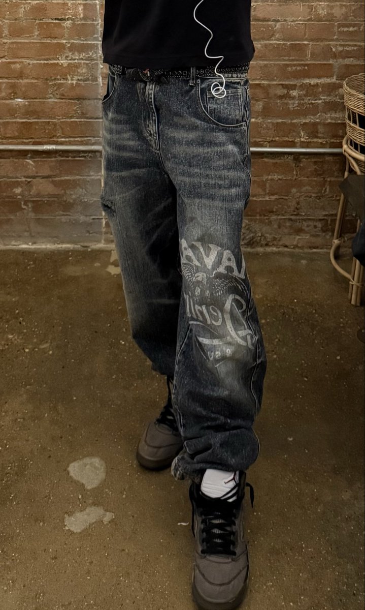acesgallry's tweet photo. Mavazi Denim Fall ‘26 https://t.co/e8m4tpUdoZ