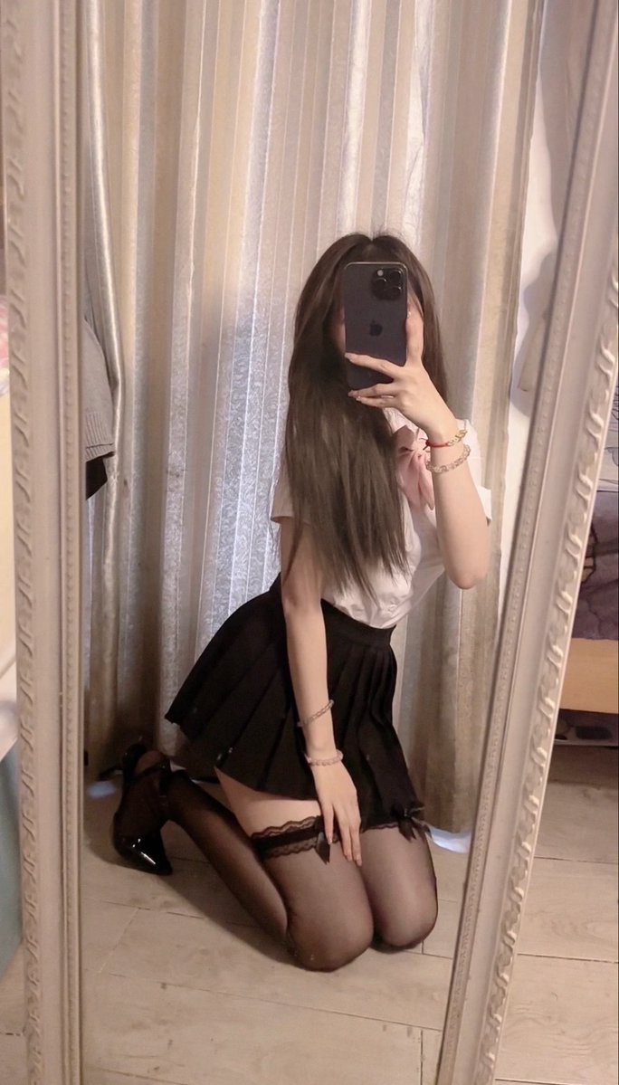 janice55re3's tweet photo. 有人���喷泉吗？

失恋了～来X发泄了

流言66我秒发 🦀🦀 https://t.co/DtmwAqHT3r
