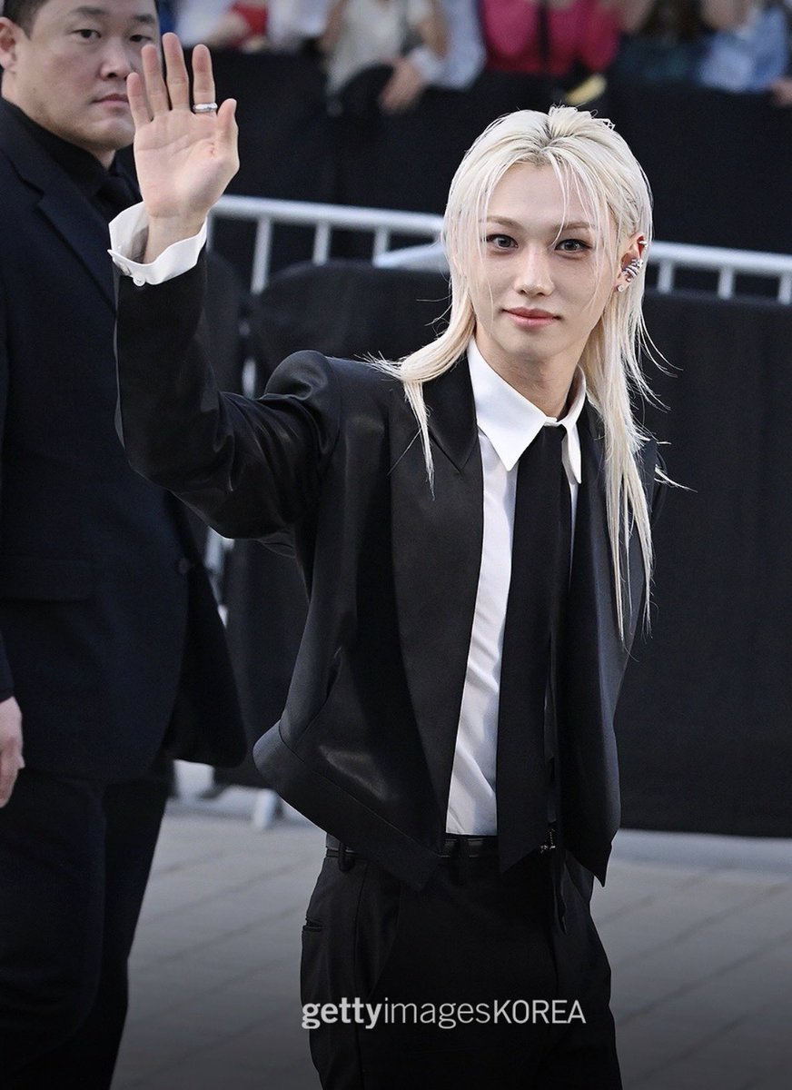 fallen_skz's tweet photo. You know they are butt hurt when they are trying to push the already debunked posts by antis with edited pics…

Anyway….

Here are Getty pictures which we ALL know aren’t edited…. https://t.co/XYSs3kA9d2