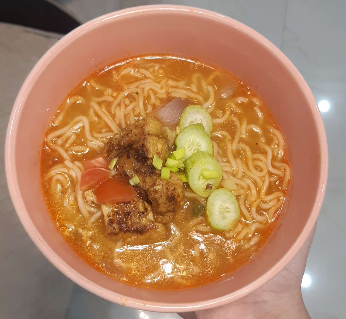 lynluvcats's tweet photo. the fit kinda ate 
So did i cook or nah? 
. 
. 
And the top called slit tube top. https://t.co/OVno56aImd