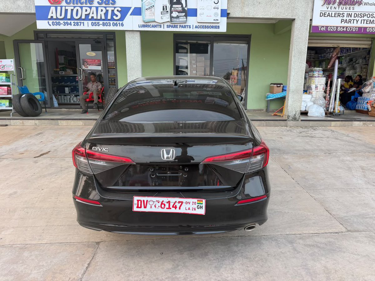 _Tabiri's tweet photo. 2022 Honda Civic Sport
2.0L 
Cleared this August 
Android and Apple CarPlay 
Ghc 235k or best offer!

Pls rt. https://t.co/vIZf05fI2s