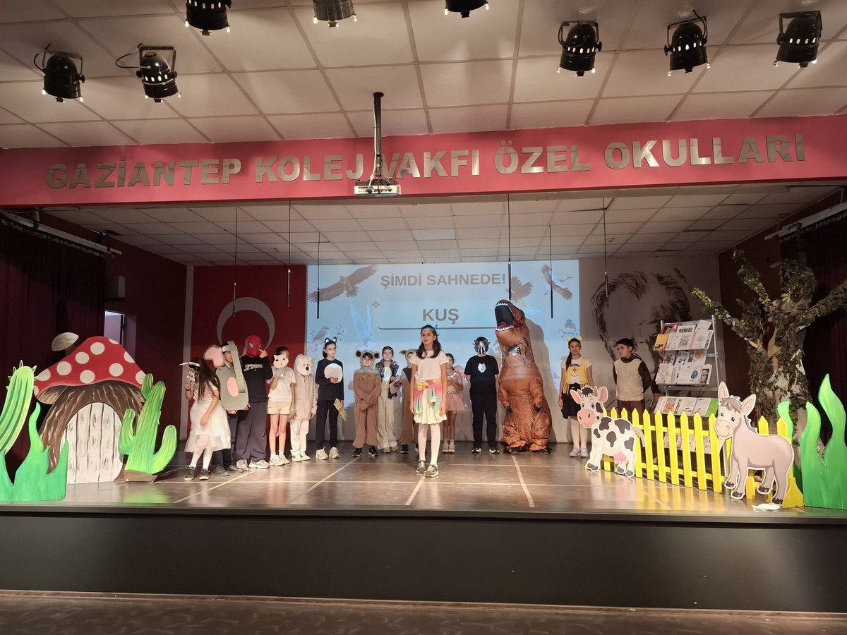 GkvKurumsal's tweet photo. ÖĞRENCİLERİMİZ HAYVANLARIN SESİ OLDU!

Öğrencilerimiz, Bireyler ve Toplumlar dersinde hayvanların yaşam hakkı ve korunması üzerine düşünerek öğrendiklerini anlamlı bir eyleme dönüştürdüler. https://t.co/lXXVAdjbHu