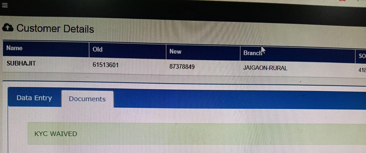 SubhoTeam63739's tweet photo. @hdbfsl Sence cunsomer from 2016 Sir I get any trouble,I got topup loan offer via sms &amp; call,my sr number -HDBE2610068282124,HDBN2610068282417 plz plz solved this ,complain against loan officer Prosojeet Modak (coochbehar ,westbengal) https://t.co/46PDOTKZ9N