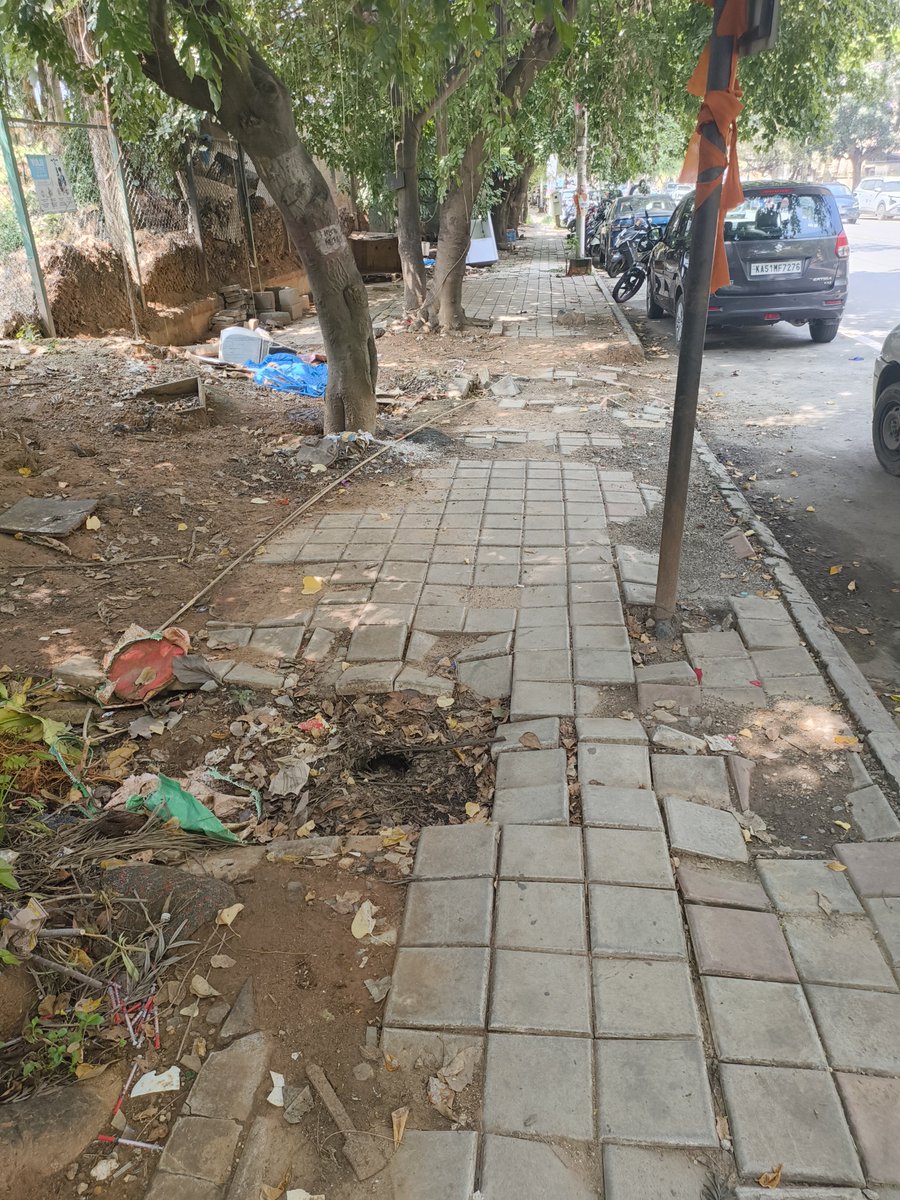 krishnassinghh's tweet photo. HSR layout sector 1, bangalore.... https://t.co/wKHoOKJfGN