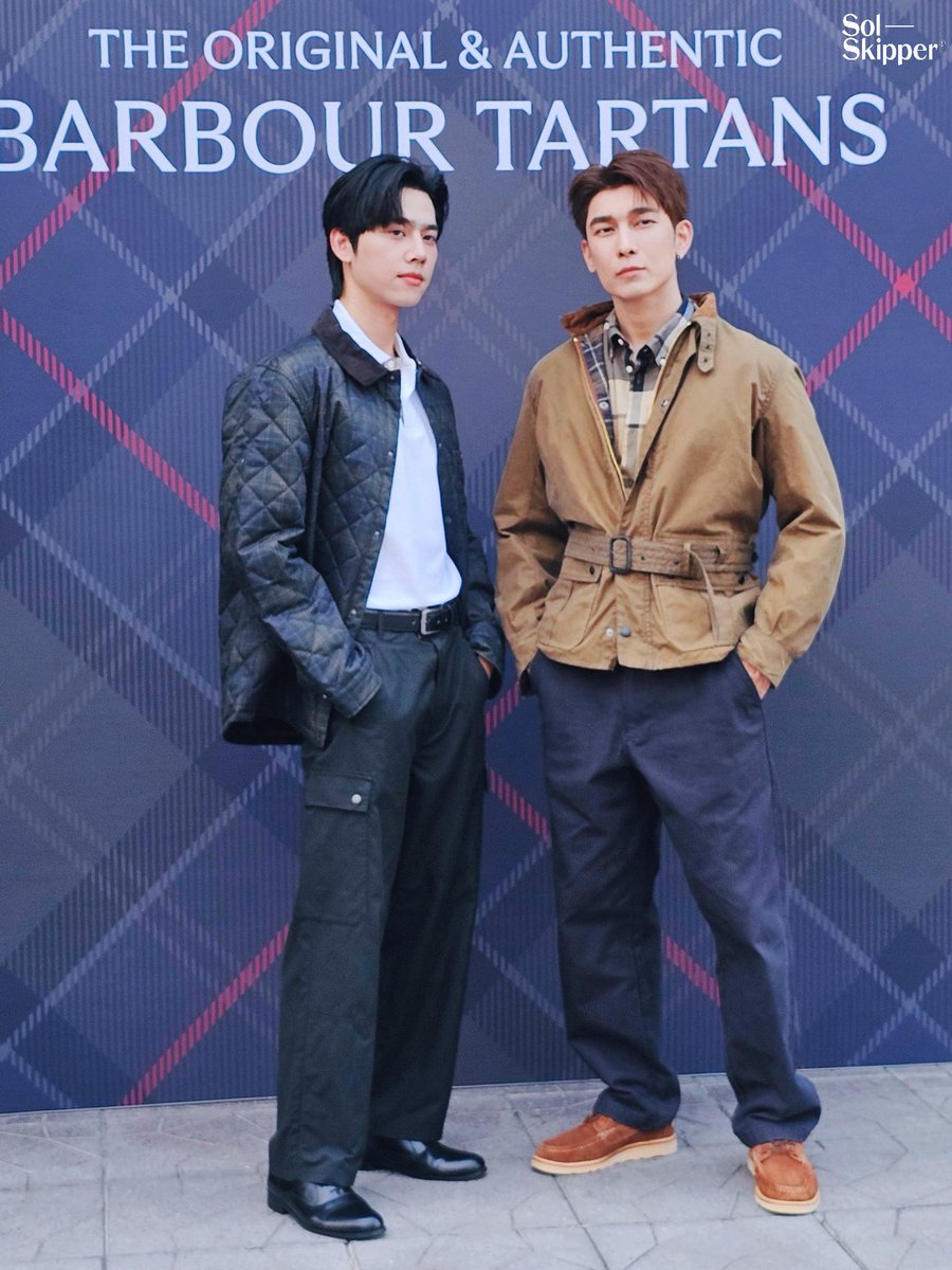 SolSkipperCo's tweet photo. หล่อคู่ 😊

@MSuppasit 
#BarbourAW26xMew
#MewSuppasit

@sunnywnrt 
#BarbourAW26xSunny 
#sunnywnrt https://t.co/1cIKyGeKuf