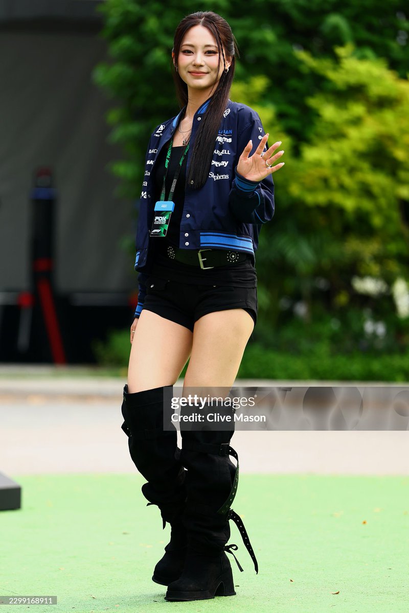 godmitzu's tweet photo. TZUYU AT THE F1 PADDOCK FOR WILLIAMS F1 https://t.co/BfO4QNSMbk
