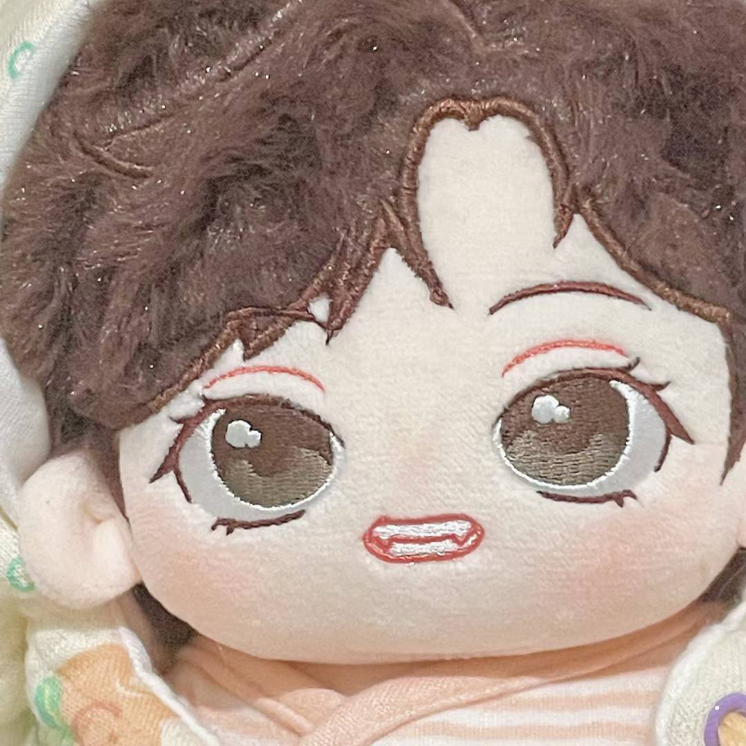 HengZeToys's tweet photo. Custom cotton doll ready ✨
Bring your character design to life! We make custom plush dolls with detailed embroidery and soft fabric.
Custom plush / acrylic / resin merch available.
DM for quote!
#cuteplush #softtoy #plushdoll #fandommerch #plushcommission #hengzetoys https://t.co/SsacIkM5kw