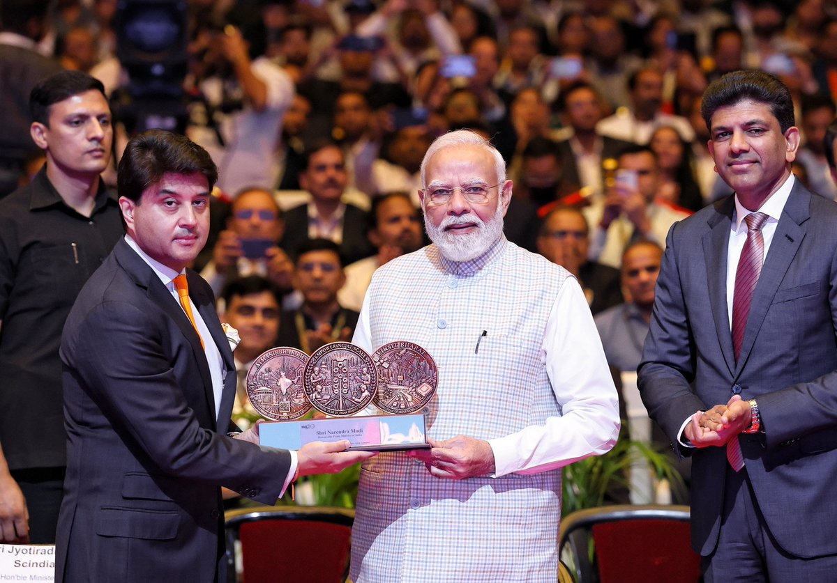 PIB_India's tweet photo. ◉ Prime Minister @narendramodi inaugurates 10th edition of India Mobile Congress

◉ It is encouraging to see India's telecom sector steadily moving towards greater self-reliance: PM

◉ Over the past 10-12 years, the mobile phone, along with being a medium of modern communication, has also emerged as a crucial tool for good governance, and this has been at the core of our Digital India vision: PM

◉ Today, hundreds of government services can be accessed on mobile phones; Government aid is now transferred directly into the accounts of the beneficiaries: PM

Details here: https://t.co/9y41V9nPO8

#IndiaMobileCongress
