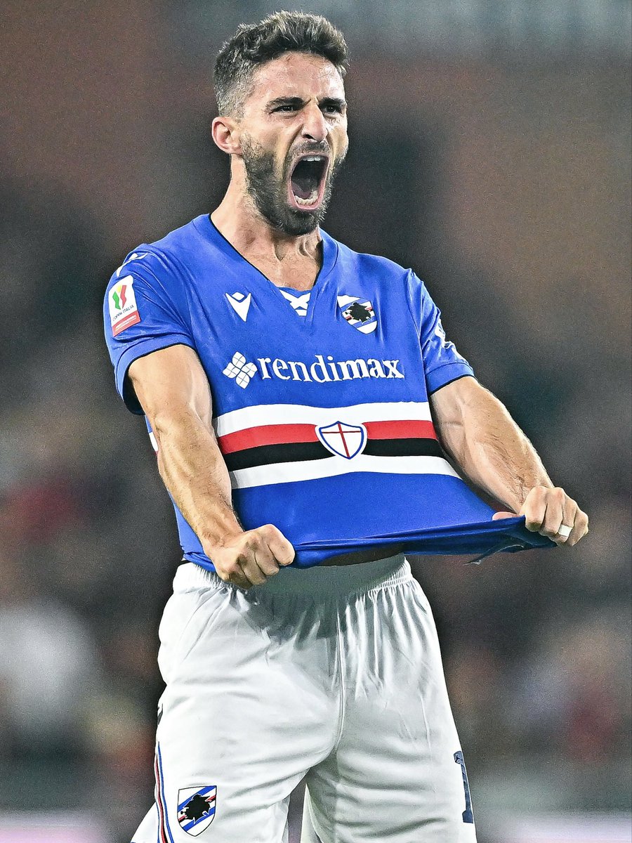 sampdoria's tweet photo. Grazie di tutto Fabio #Borini 🏴‍☠️

🔵⚪🔴⚫⚪🔵 https://t.co/GMs3bPySq8