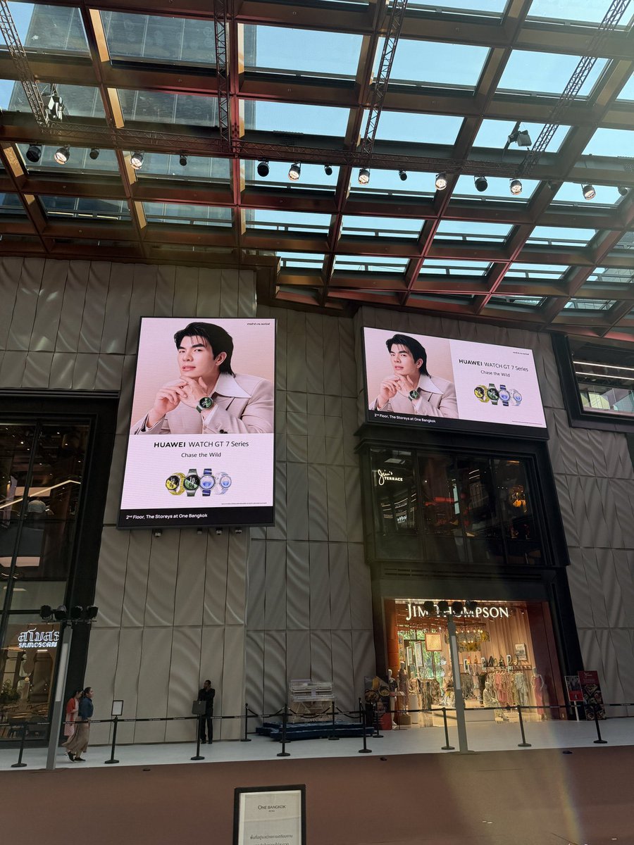 S_MILEvAPO's tweet photo. 🔥🔥🔥

#HUAWEIWatchGT7xMilePhakphum https://t.co/KWNrdYRe09 https://t.co/BLLYfeuNAa