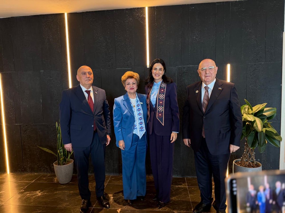 SedaSaribas09's tweet photo. Dost ve kardeş ülke Türkmenistan’da gerçekleştirdiğimiz temaslar kapsamında, Türkiye Büyük Millet Meclisimizi temsilen katıldığımız toplantılar vesilesiyle can Azerbaycan heyetiyle bir araya geldik.

Aynı gönül coğrafyasının evlatları olarak, ülkelerimiz arasındaki güçlü kardeşlik bağını ve Türk dünyasının birlikteliğini daha da güçlendirecek temaslarda bulunduk.

Türkmenistan’dan Azerbaycan’a, Türkiye’den tüm Türk dünyasına uzanan kardeşliğimiz daim olsun.

📍 #Avaza | #Türkmenistan