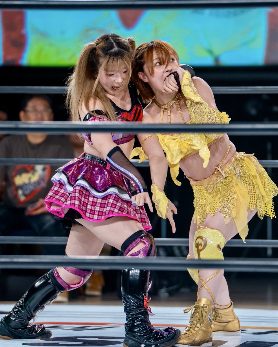 RiRIRiRIRiRIRe's tweet photo. 2人だからできるプロレス
#梨杏 選手
#なつぽい 選手
#ぽいと梨杏 https://t.co/rzECQilxxy