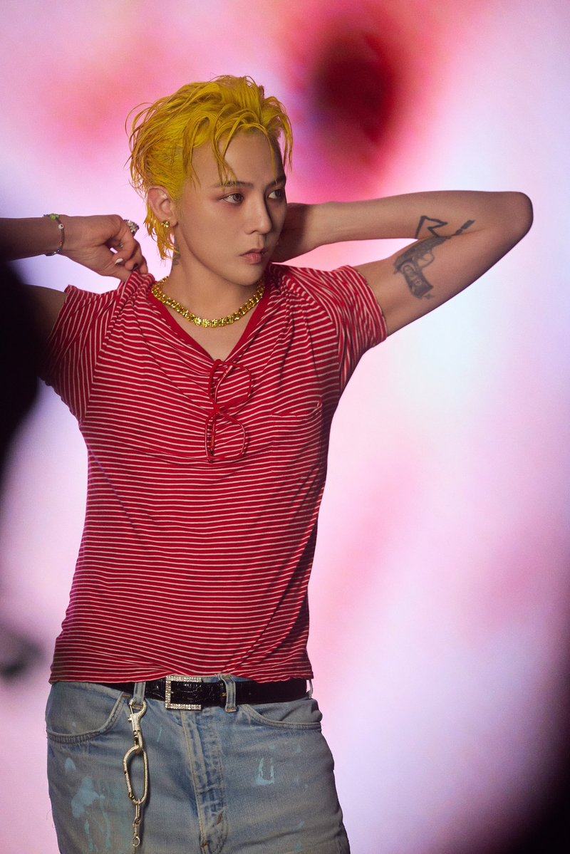 jiyongvamp tweet picture