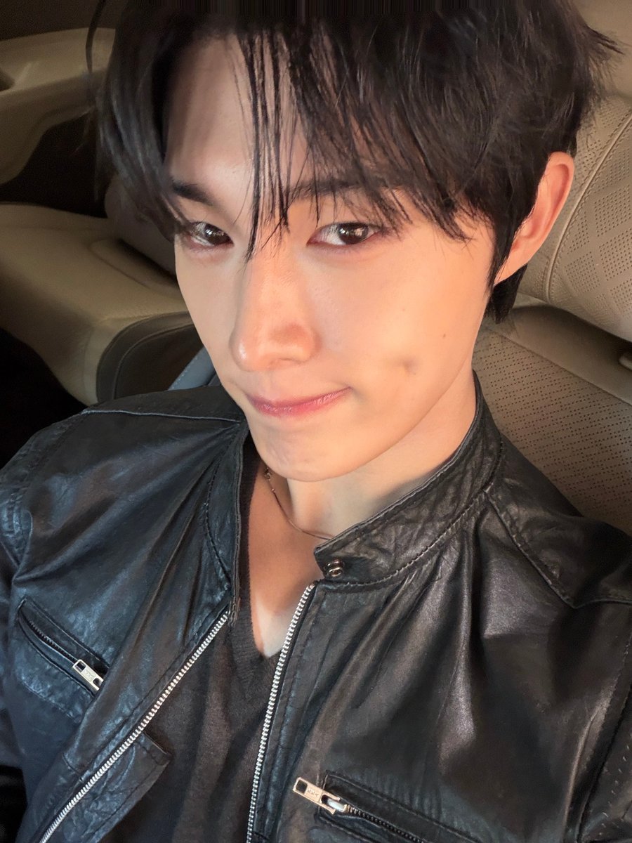 cixfixkr's tweet photo. literal saying of anything is yours are mine too https://t.co/zDJCNTFrOT