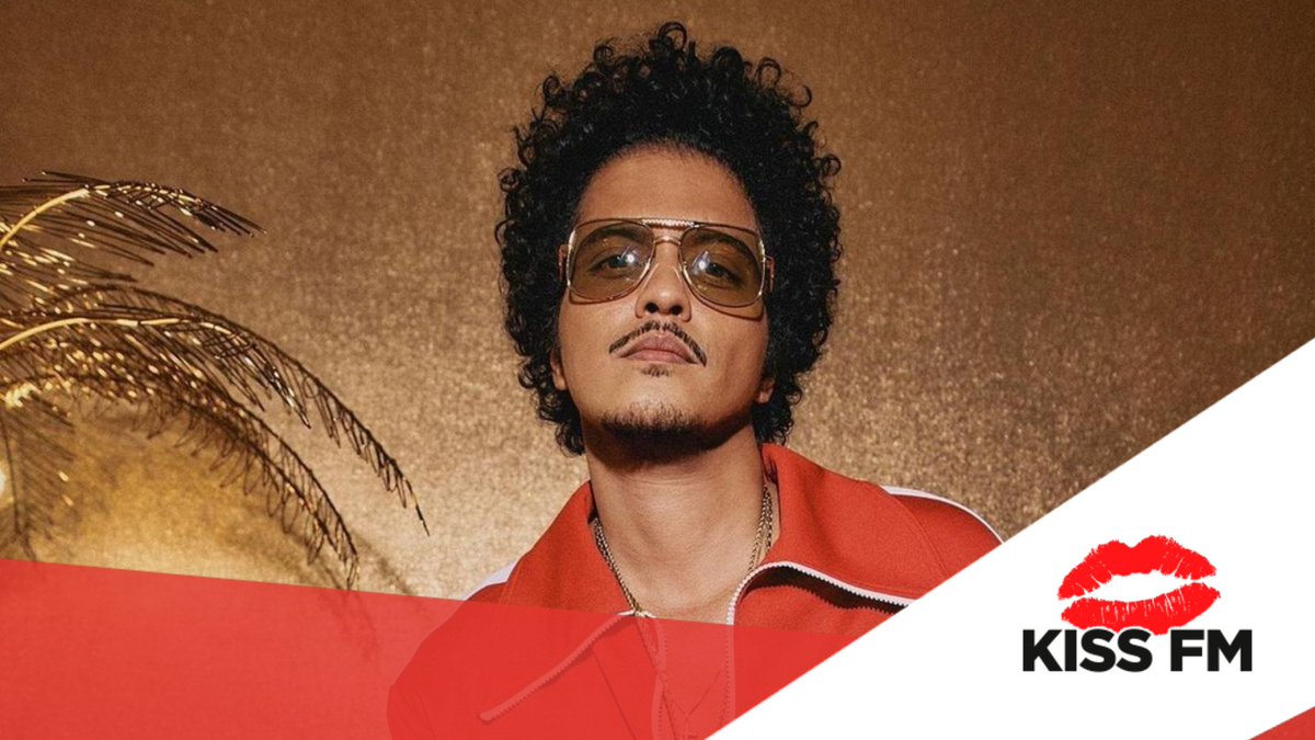 KISSFM_es's tweet photo. Hoy cumple 41 años Bruno Mars, cantante, compositor y productor estadounidense conocido por su versatilidad musical. Su estilo le ha permitido conquistar audiencias globales. Se hizo famoso con su álbum debut "Doo-Wops &amp; Hooligans", que incluyó éxitos como "Just the Way You Are". https://t.co/cleRaXLLca