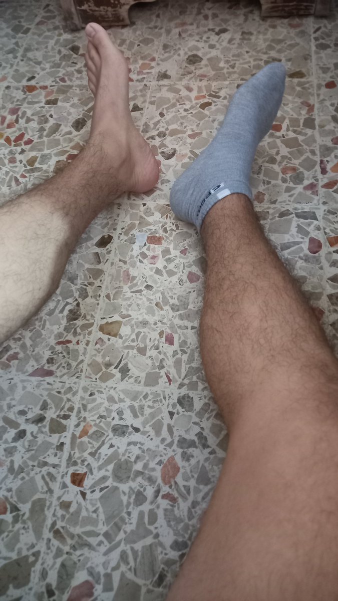 just_me89_'s tweet photo. مين يجي😜 https://t.co/q2kqDD0kpG