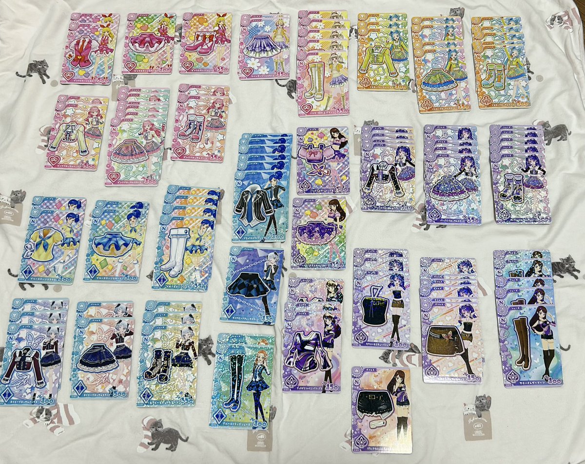 banzaitekitou's tweet photo. アイカツアンコール　アイカツ　アンコール　交換　手渡し

譲 2-4枚目 レート相談ですが過去弾との抱き合わせ可
求 1枚目 

都内手渡し優先
パラレルカードいちご一式最優先
あおいアクセはいちごパラレルアクセ含む場合お譲りします https://t.co/GSBI4BcvHD