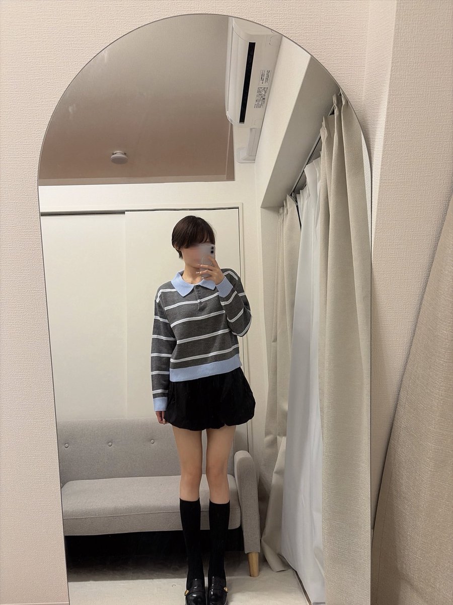 hukurupon's tweet photo. GRLのこの子たちも激かわでした。
秋は大人っぽい格好とは別でこういう服装したくなる。 https://t.co/sDZEyCiR10