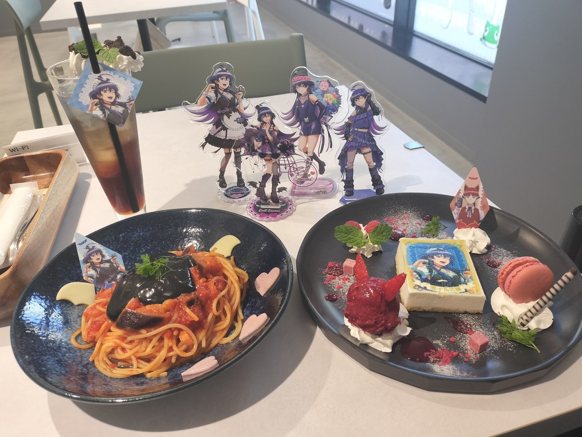 beu_iru's tweet photo. デビきゅんコラボカフェ後半行ってきました✨
とってもおいしかったし、やっぱり入間くんたちに囲まれた空間幸せすぎる(｡･･｡) https://t.co/KFG6fTwniI