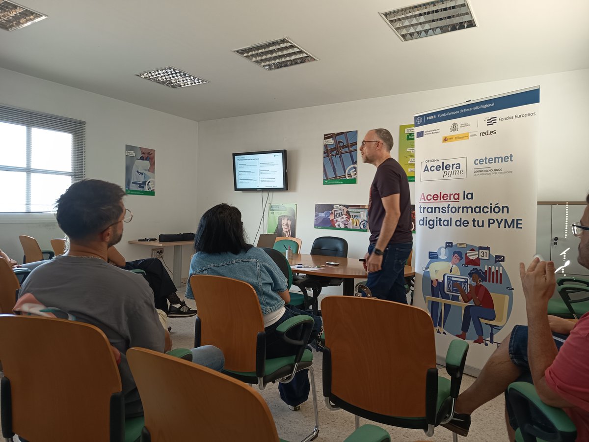 cetemet's tweet photo. Ayer estuvimos en el CADE de Alcalá de Guadaíra con nuestra @Acelerapyme Sevilla, junto a Andalucía Emprende. Con Teamwork Solutions abordamos de forma práctica la facturación electrónica, sus nuevas obligaciones y cómo implementarla.

#CETEMET #Acelerapyme https://t.co/Zogu3sjHBd