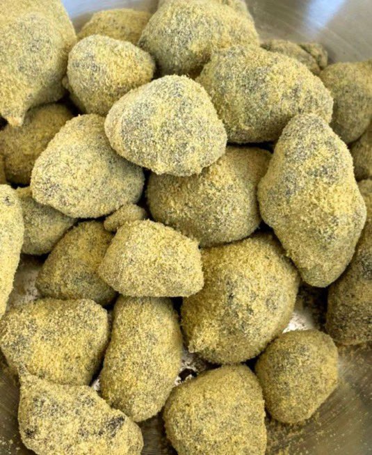 Cannabisshopaus's tweet photo. ๐MOONROCKS๐จ
Same Day Delivery๐
#moonrocks #weed #cbd #marijuana #thc #ig #hightimes #moon #cannabis #moonrock #smoke #cannabiscommunity
#weedstagram #weedporn #smokers #backwoods #cannabisculture #hash #cbdwholesale #puffpuffpass #moonlight #kush #moonlovers #moonshine https://t.co/HpW1qeVRuL