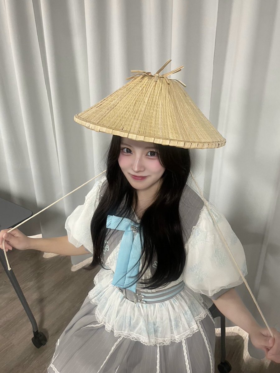 coco_KLM_0218's tweet photo. 富士笠も似合っちゃうんだよね🍵🌱 https://t.co/foqxtXiXfJ