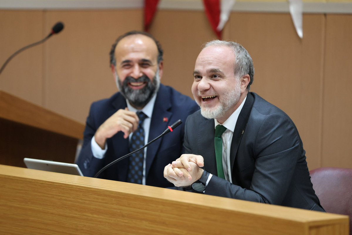 DrHasanUslu's tweet photo. Üniversitemiz Mühendislik Fakültesinin 2026-2027 Akademik Yılı Akademik Kurul Toplantısı’nı gerçekleştirdik.

Eğitim-öğretim süreçlerimizi, akademik faaliyetlerimizi ve stratejik hedeflerimizi değerlendirerek gelecek döneme yönelik çalışmalarımızı istişare ettik.🎓📚
#NÖHÜ
#Niğde https://t.co/ykTuuV2MK4