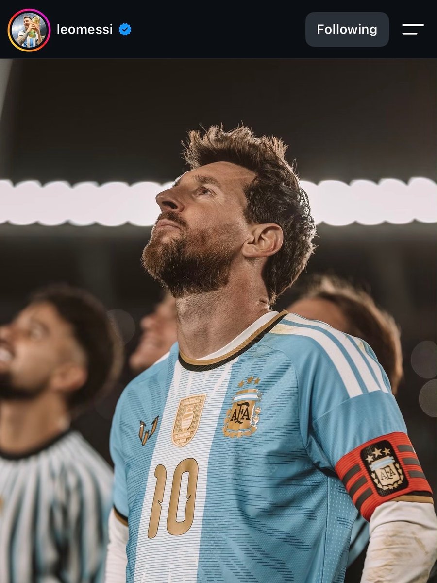 MadridXtra's tweet photo. 🚨🤝 Cristiano Ronaldo, Vini Jr., and other Real Madrid players reply to Leo Messi’s retirement post. https://t.co/V6fJ2SP3Ud